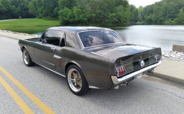 Ford-Mustang-1966-7