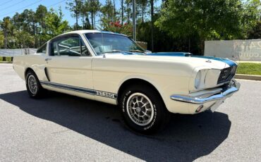 Ford-Mustang-1966-American-Muscle-Car-10