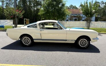 Ford-Mustang-1966-American-Muscle-Car-11