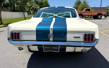 Ford-Mustang-1966-American-Muscle-Car-16