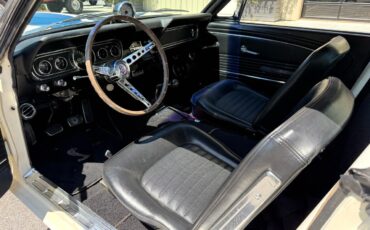 Ford-Mustang-1966-American-Muscle-Car-23