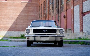 Ford-Mustang-1966-Convertible-1