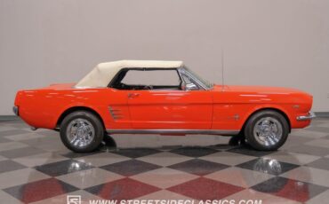 Ford-Mustang-1966-Convertible-10