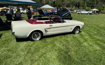Ford-Mustang-1966-Convertible-11