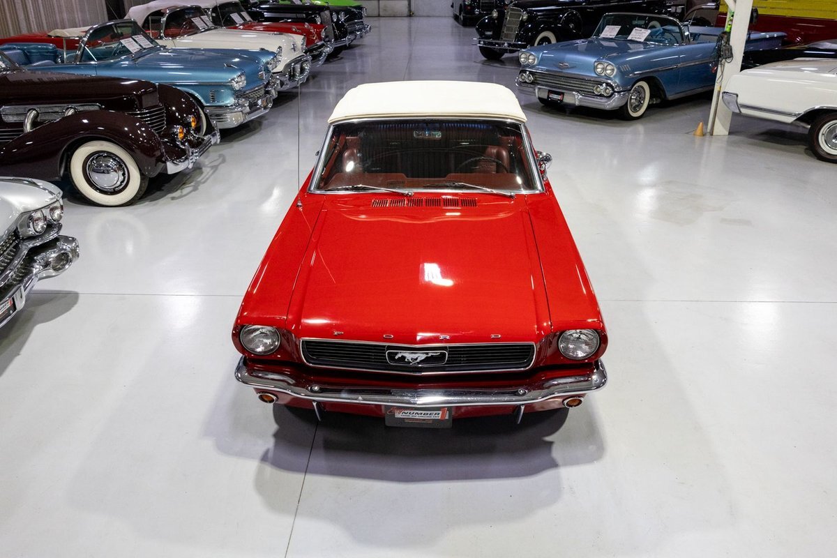 Ford-Mustang-1966-Convertible-13
