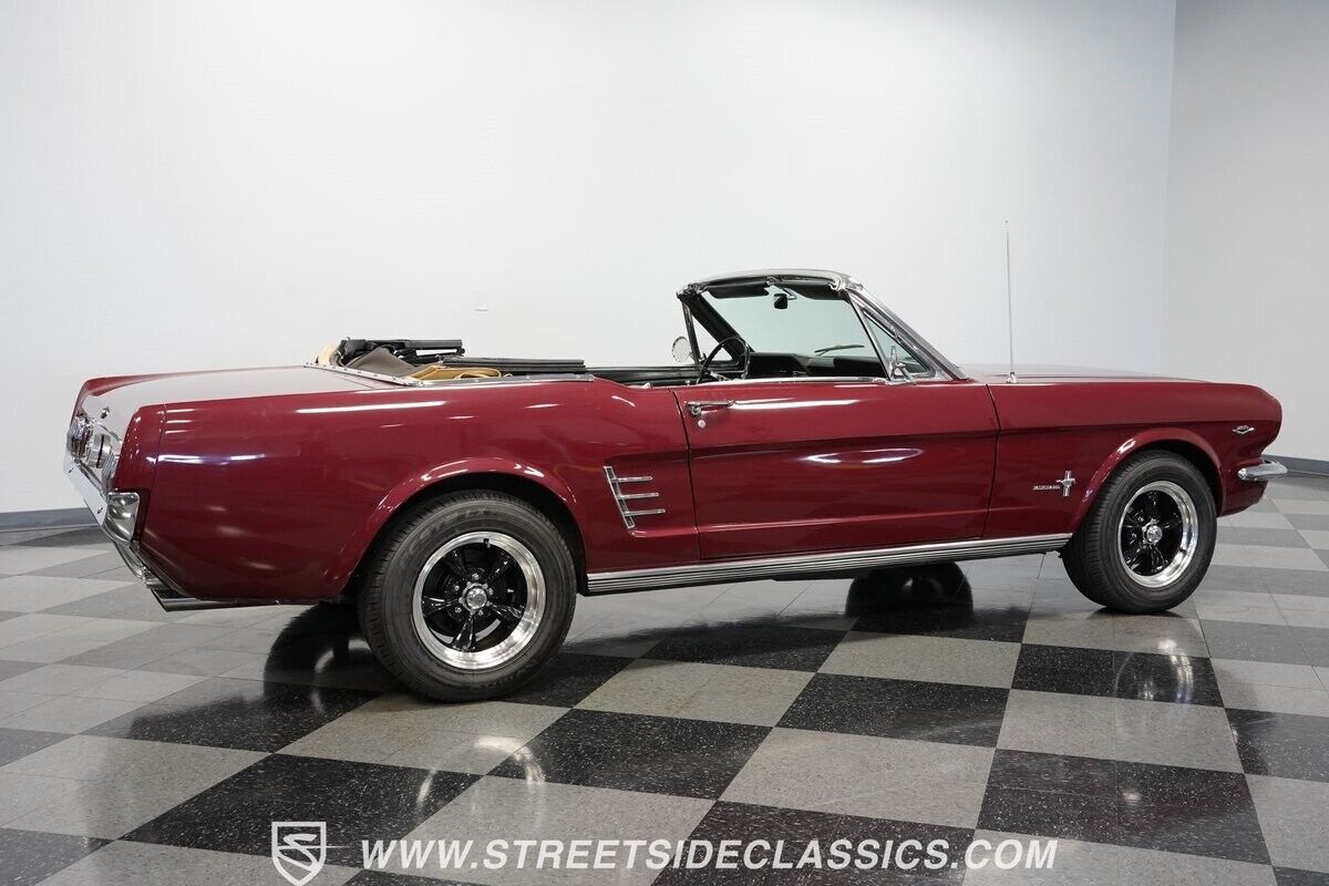 Ford-Mustang-1966-Convertible-13