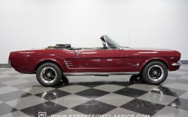 Ford-Mustang-1966-Convertible-14