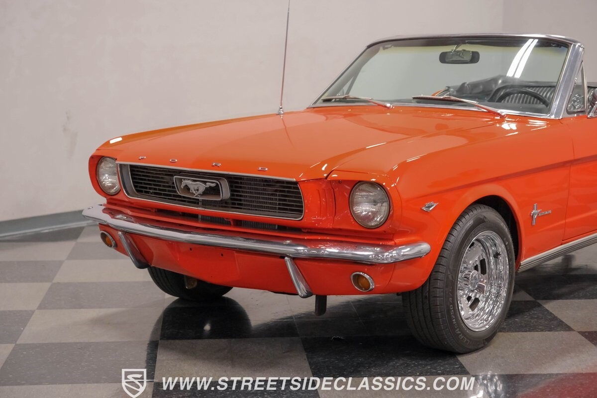 Ford-Mustang-1966-Convertible-15