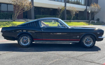 Ford-Mustang-1966-Convertible-18
