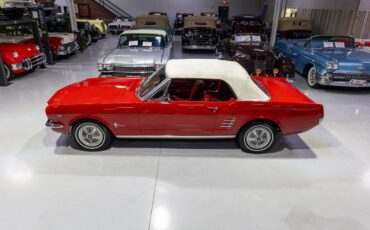 Ford-Mustang-1966-Convertible-19