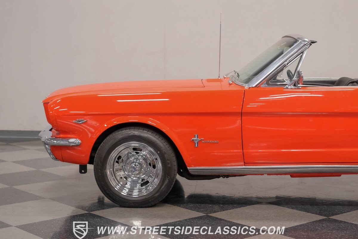 Ford-Mustang-1966-Convertible-19