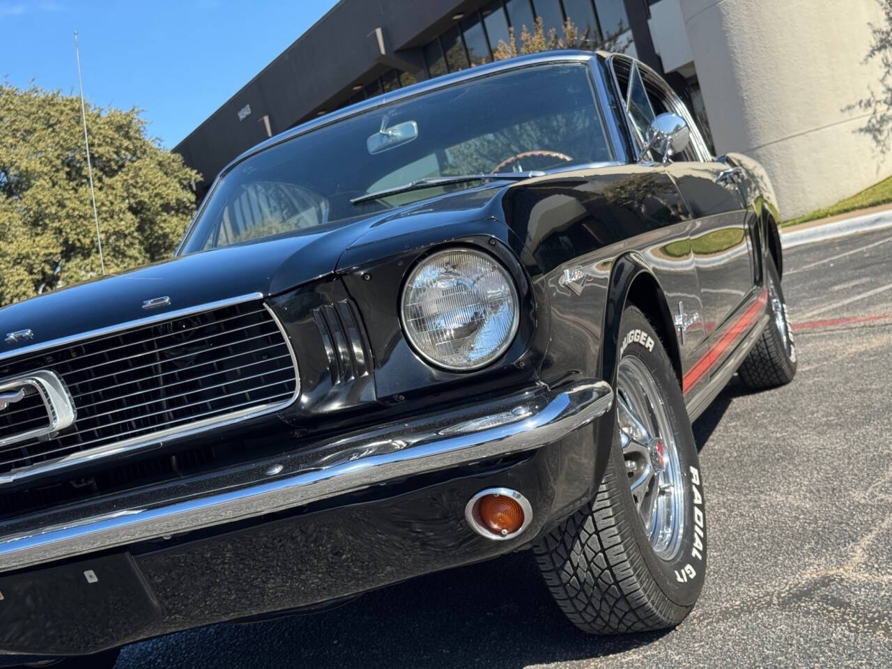 Ford-Mustang-1966-Convertible-22