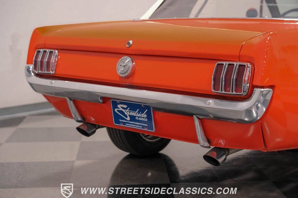 Ford-Mustang-1966-Convertible-23