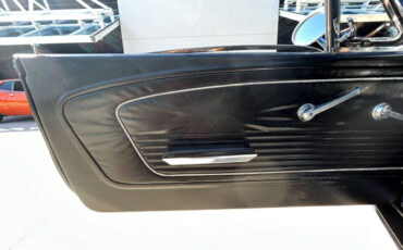 Ford-Mustang-1966-Convertible-24