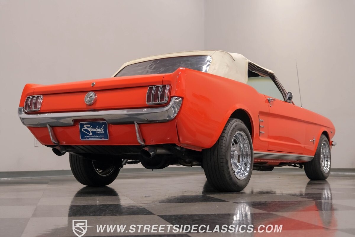 Ford-Mustang-1966-Convertible-25