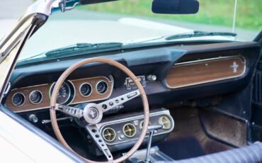 Ford-Mustang-1966-Convertible-26