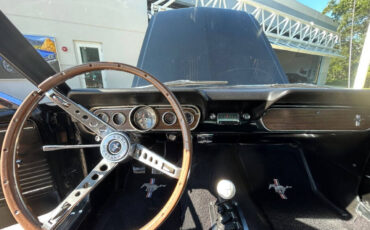 Ford-Mustang-1966-Convertible-27