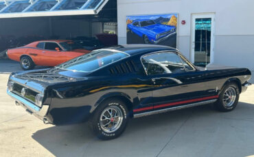 Ford-Mustang-1966-Convertible-4