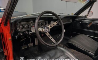 Ford-Mustang-1966-Convertible-4