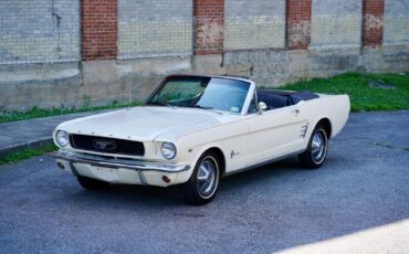 Ford-Mustang-1966-Convertible-5
