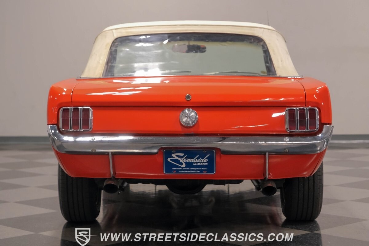 Ford-Mustang-1966-Convertible-8