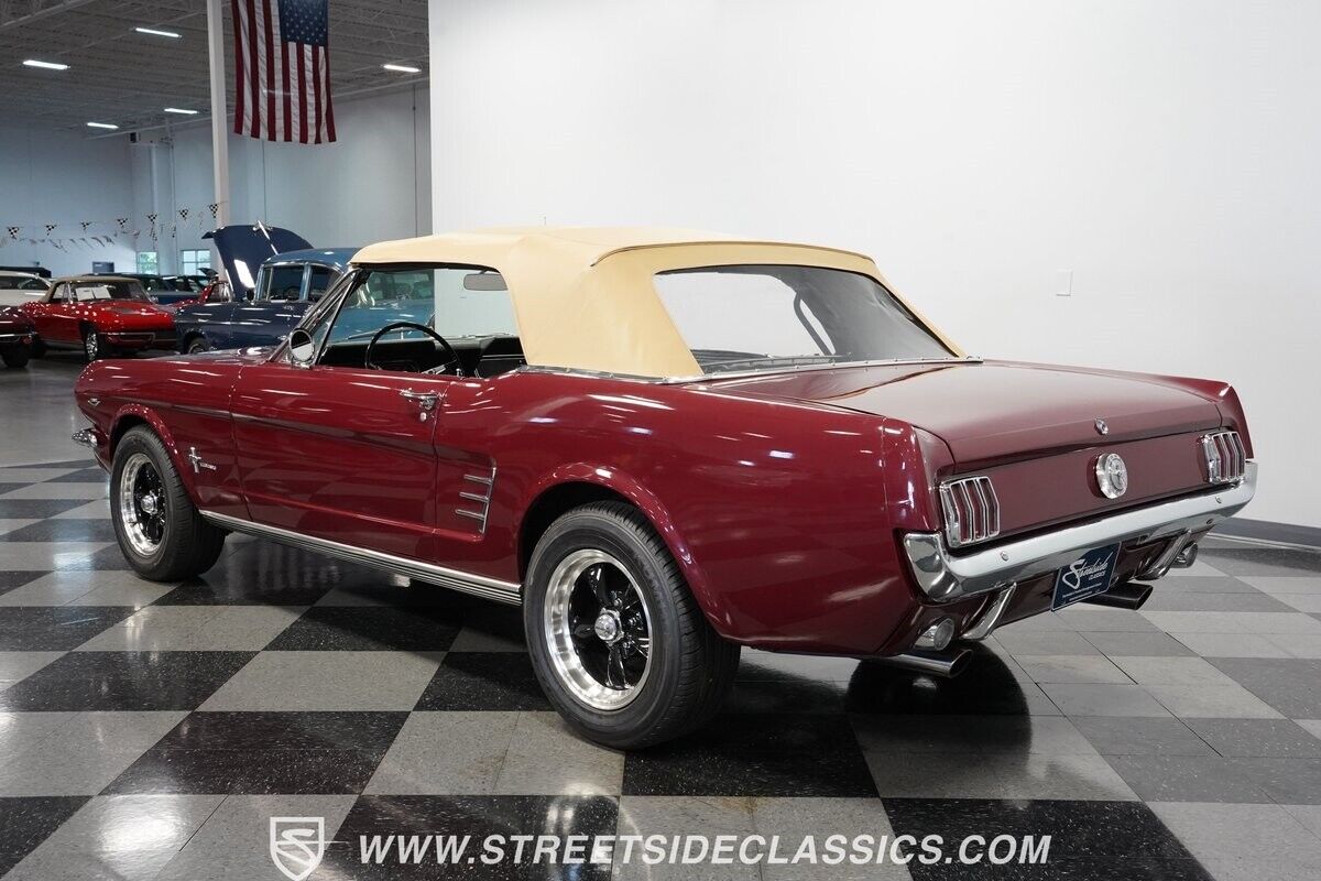 Ford-Mustang-1966-Convertible-9