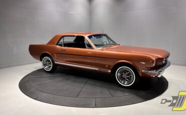 Ford-Mustang-1966-Coupe-11