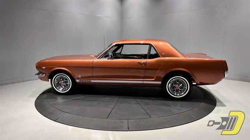 Ford-Mustang-1966-Coupe-2