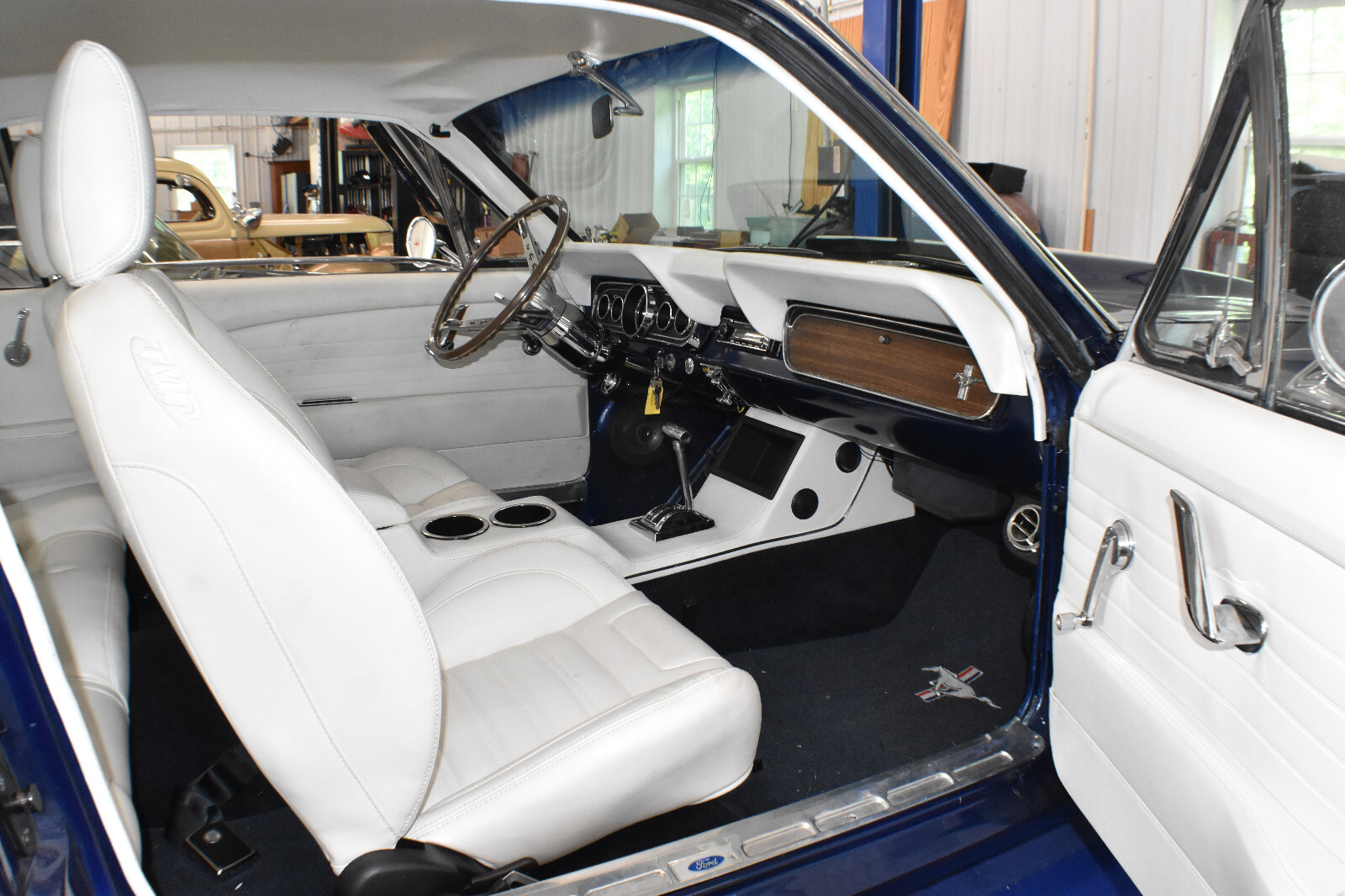 Ford-Mustang-1966-Coupe-21