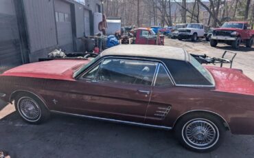 Ford-Mustang-1966-Coupe-3