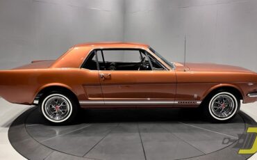 Ford-Mustang-1966-Coupe-30