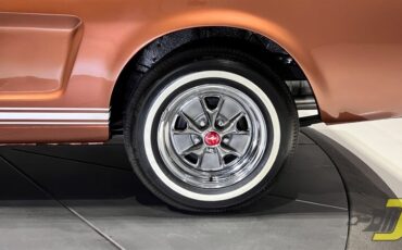 Ford-Mustang-1966-Coupe-32
