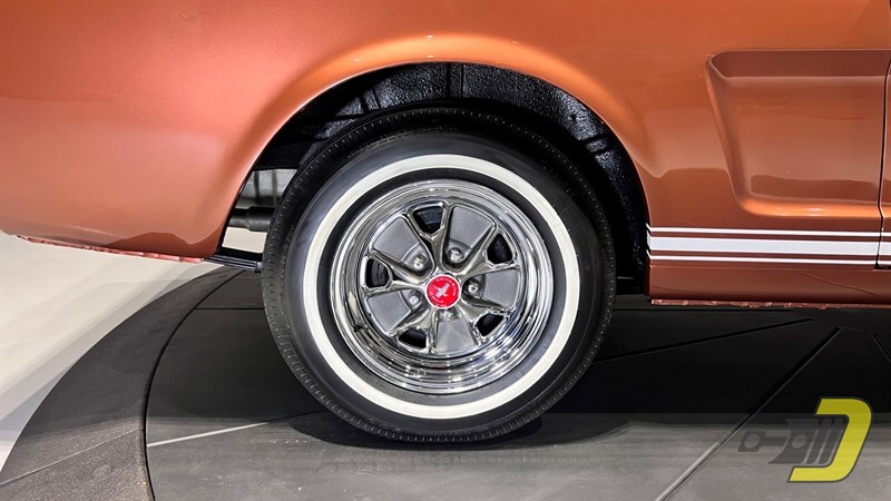 Ford-Mustang-1966-Coupe-33