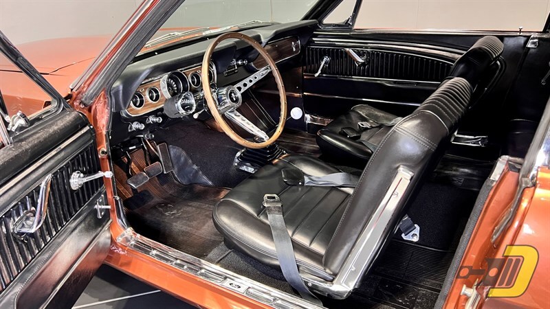 Ford-Mustang-1966-Coupe-35