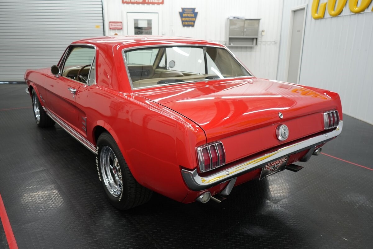 Ford-Mustang-1966-Coupe-6