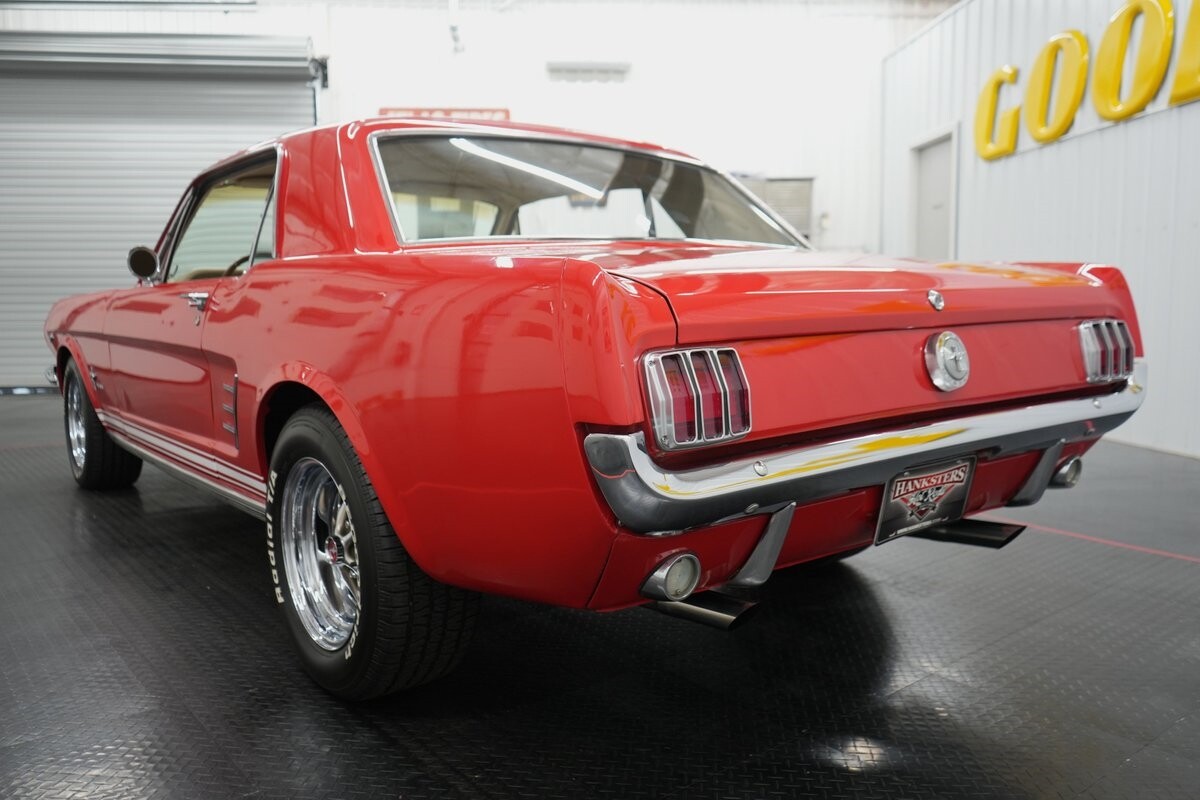Ford-Mustang-1966-Coupe-7