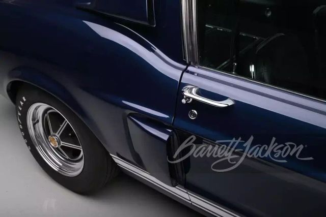 Ford-Mustang-1967-11