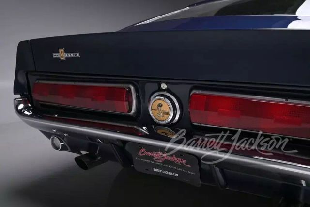 Ford-Mustang-1967-16