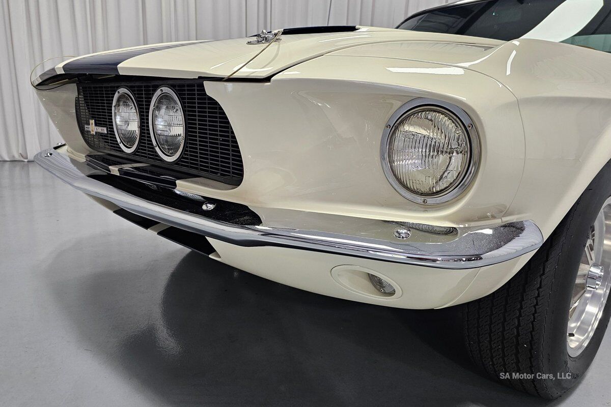 Ford-Mustang-1967-17