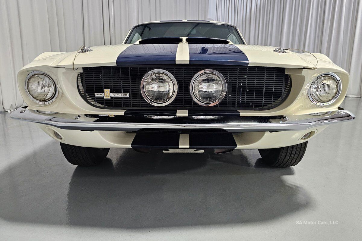 Ford-Mustang-1967-21