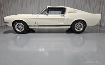 Ford-Mustang-1967-26