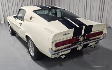Ford-Mustang-1967-28