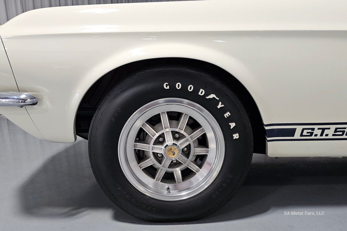 Ford-Mustang-1967-34