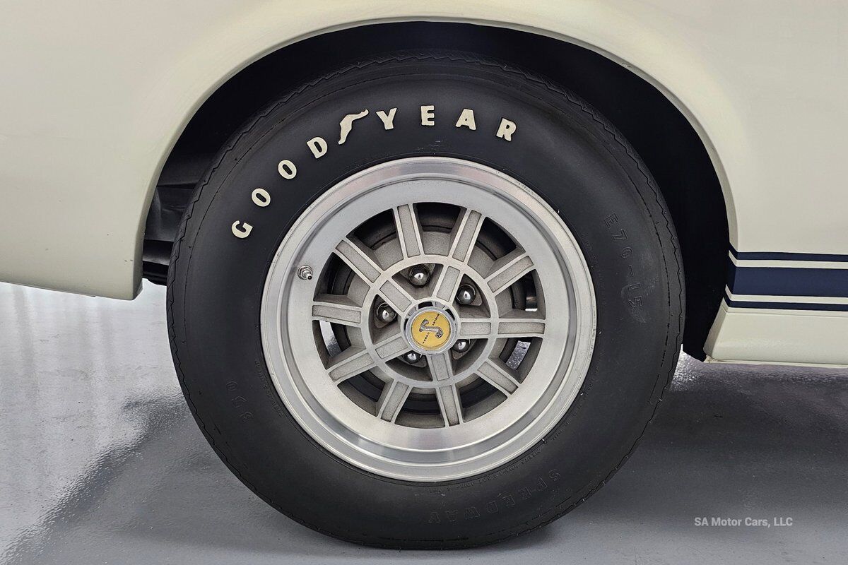 Ford-Mustang-1967-36