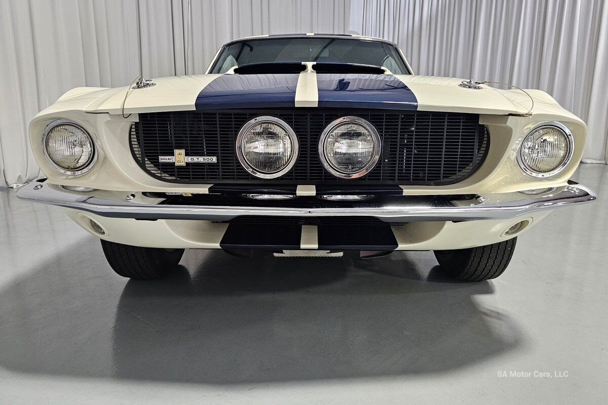 Ford-Mustang-1967-4
