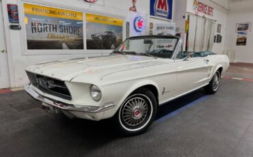 Ford-Mustang-1967-Convertible-1