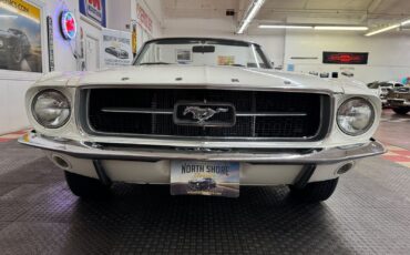 Ford-Mustang-1967-Convertible-11
