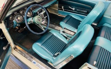 Ford-Mustang-1967-Convertible-14