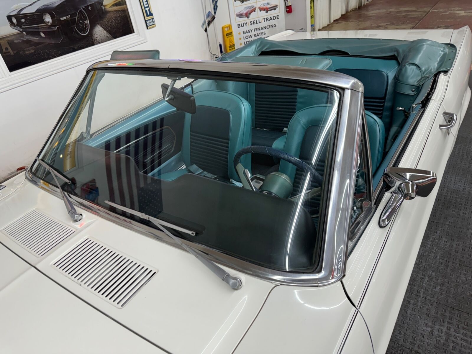 Ford-Mustang-1967-Convertible-15