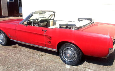 Ford-Mustang-1967-Convertible-2